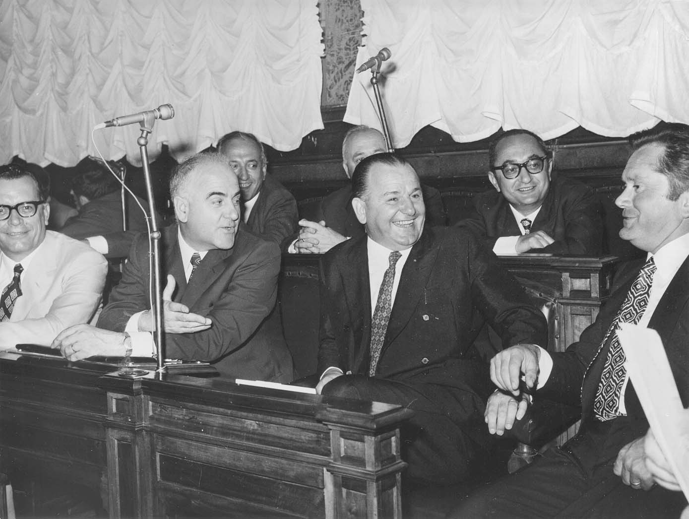 Angelo Tomelleri, il Consiglio regionale dà vita alla Biblioteca dei Presidenti coi suoi interventi