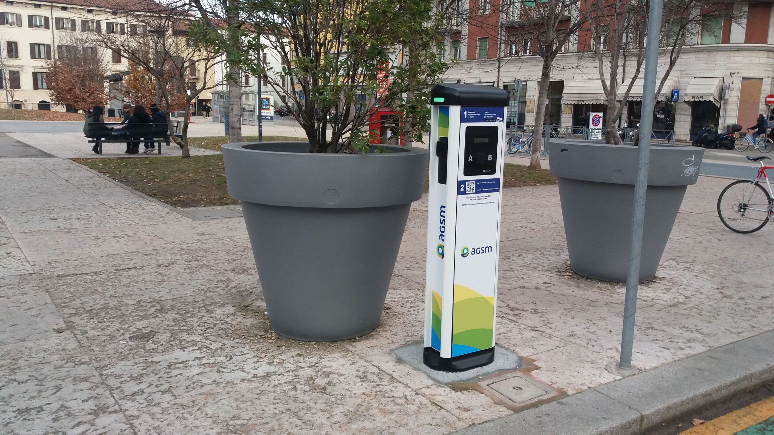 Ricariche elettriche, Agsm Aim “apre” le sue colonine ad altri operatori