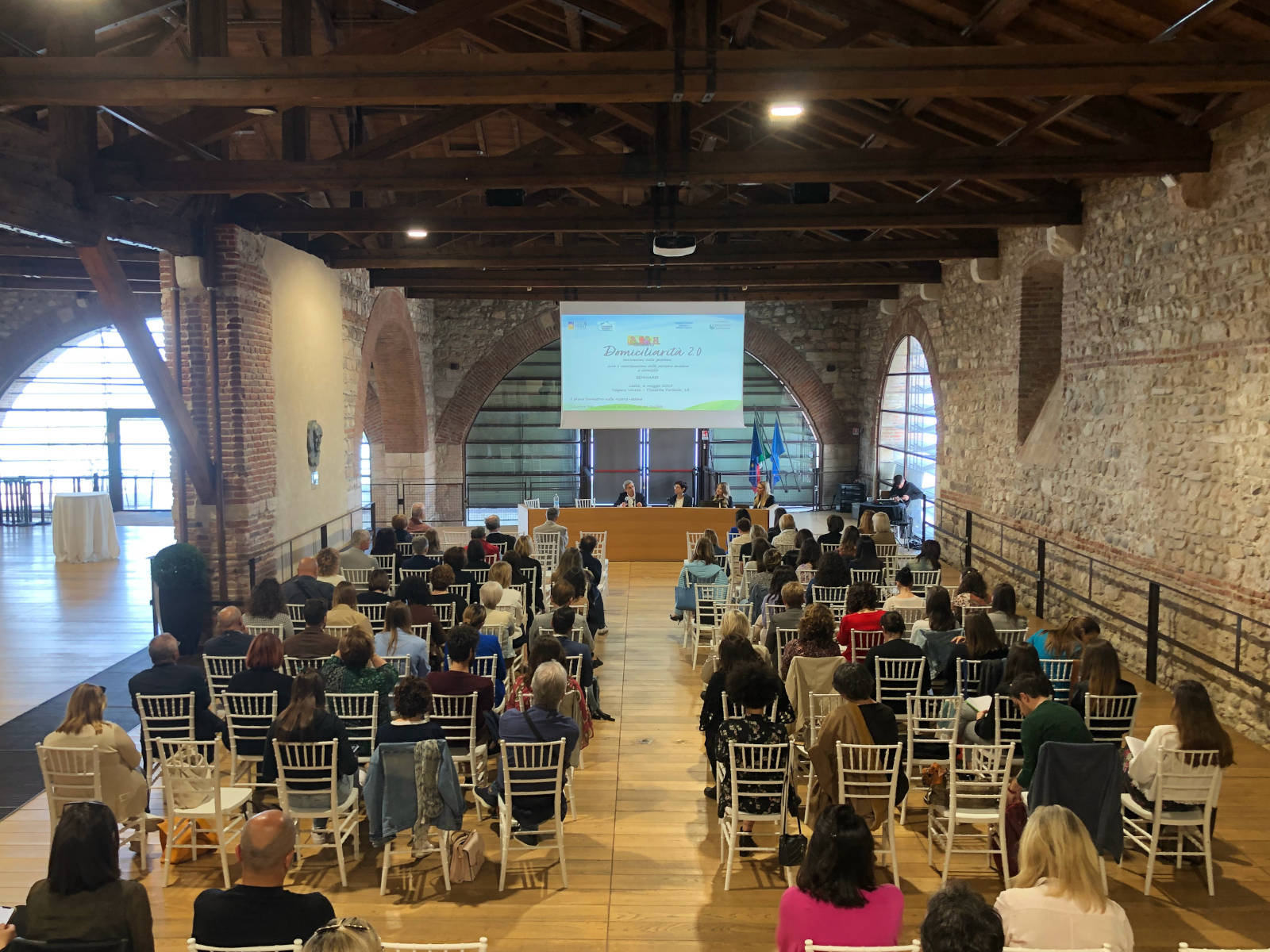 Lazise. Domiciliarità 2.0. Seminario del progetto anziani e caregiver