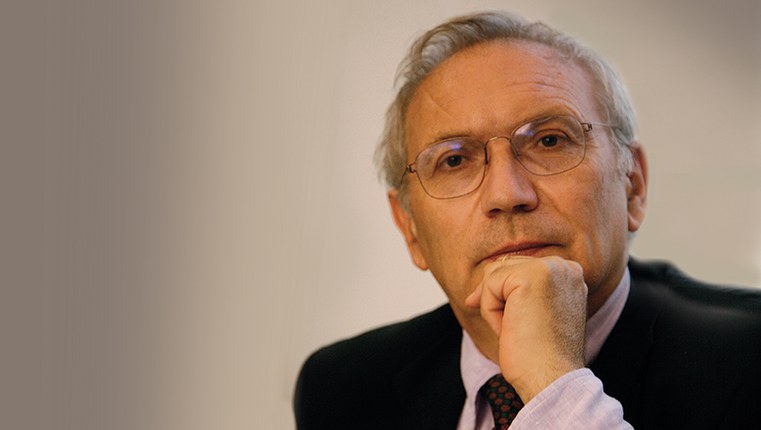 Settimana corta a scuola. Il ministro non vuole