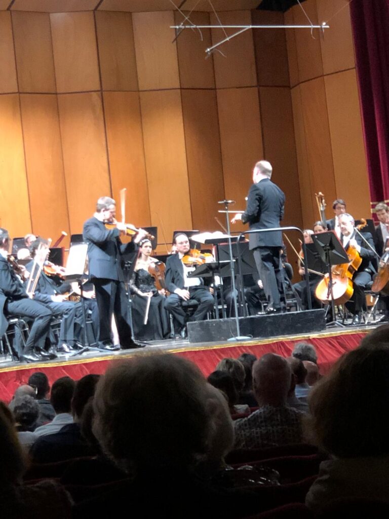 Zimmermann trionfa a Verona: una memorabile esecuzione del Concerto per violino di Brahms al Filarmonico 1 6ee482c6 b972 4965 b44f 05f176a8559c