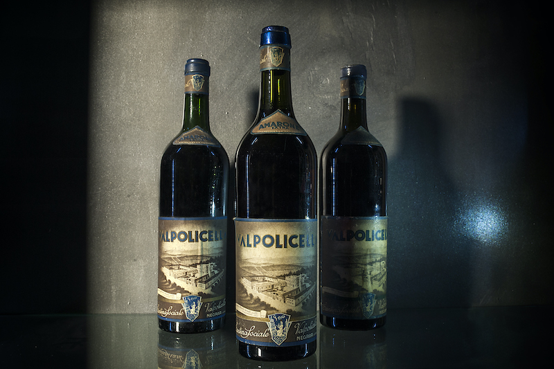 Cantina di Negrar, asta benefica di Amarone Jago DV 2000 a favore della Croce Rossa ucraina