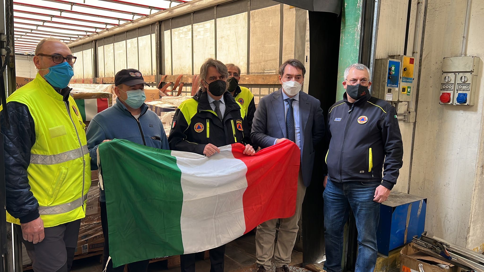 Crisi ucraina, è partito il primo Tir di aiuti umanitari da Verona verso Leopoli dove arriverà fra tre giorni