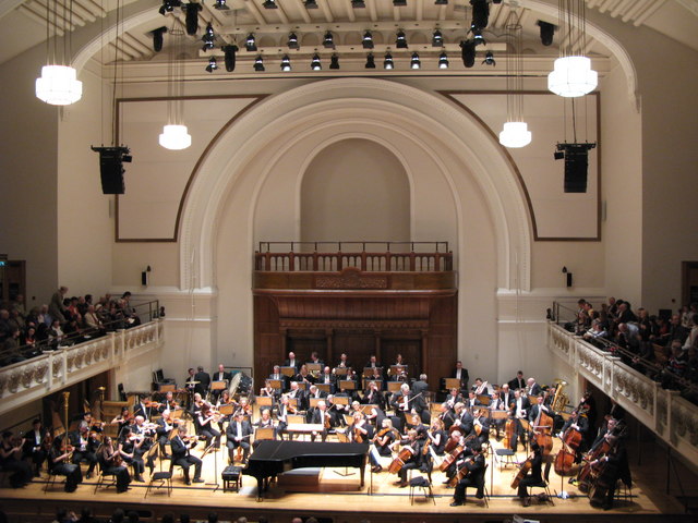 Eccellenze Musicali. Il 32° Settembre dell'Accademia con Orchestra Frau Musika e Royal Philharmonic 1 Cadogan Hall Sloane Terrace SW1 interior geograph.org .uk 1805137