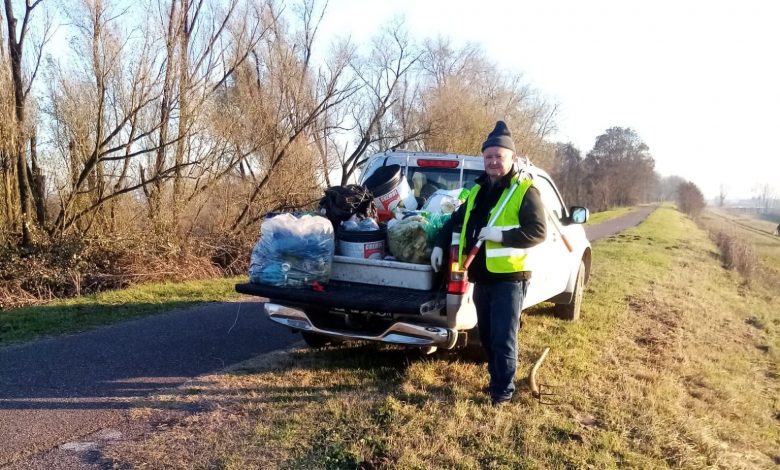 Altro che Greta: 40.ma uscita a caccia di rifiuti per Claudio Valente, recordman dell’ambiente