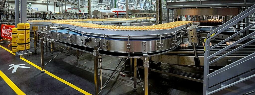 Sostenibilità, Verona è "in utile" nel bilancio Coca-Cola. Un supporto a comunità, ambiente, economia, giovani 4 Sostenibilità e produzione nello stabilimento di Nogara: nel 2024 sono previsti investimenti per 17 milioni