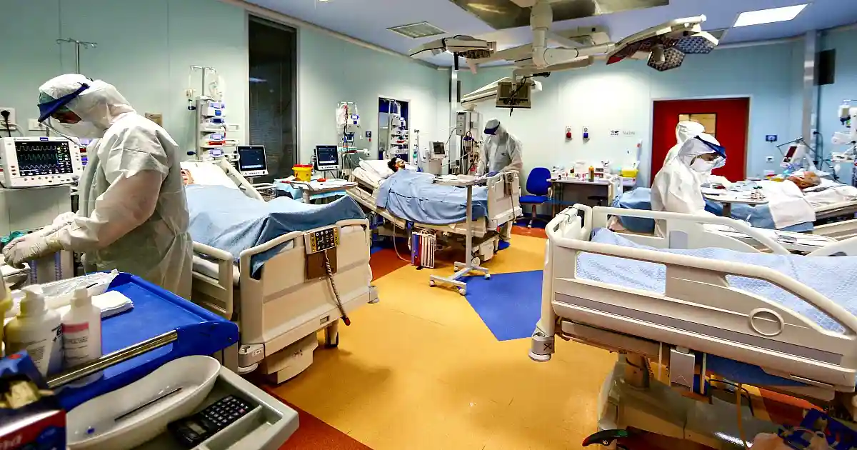 I morti di Covid nel mondo sono il triplo dei dati ufficiali. Smentiti i discorsi dei no-vax da uno studio pubblicato su The Lancet