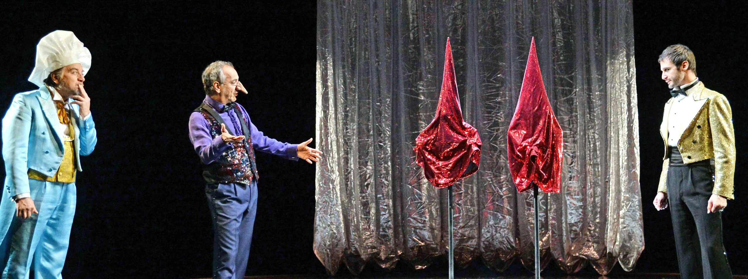 Con il Cyrano più poeta che eroe di spada e di retorica da domani al Nuovo si chiude il ciclo del Grande Teatro