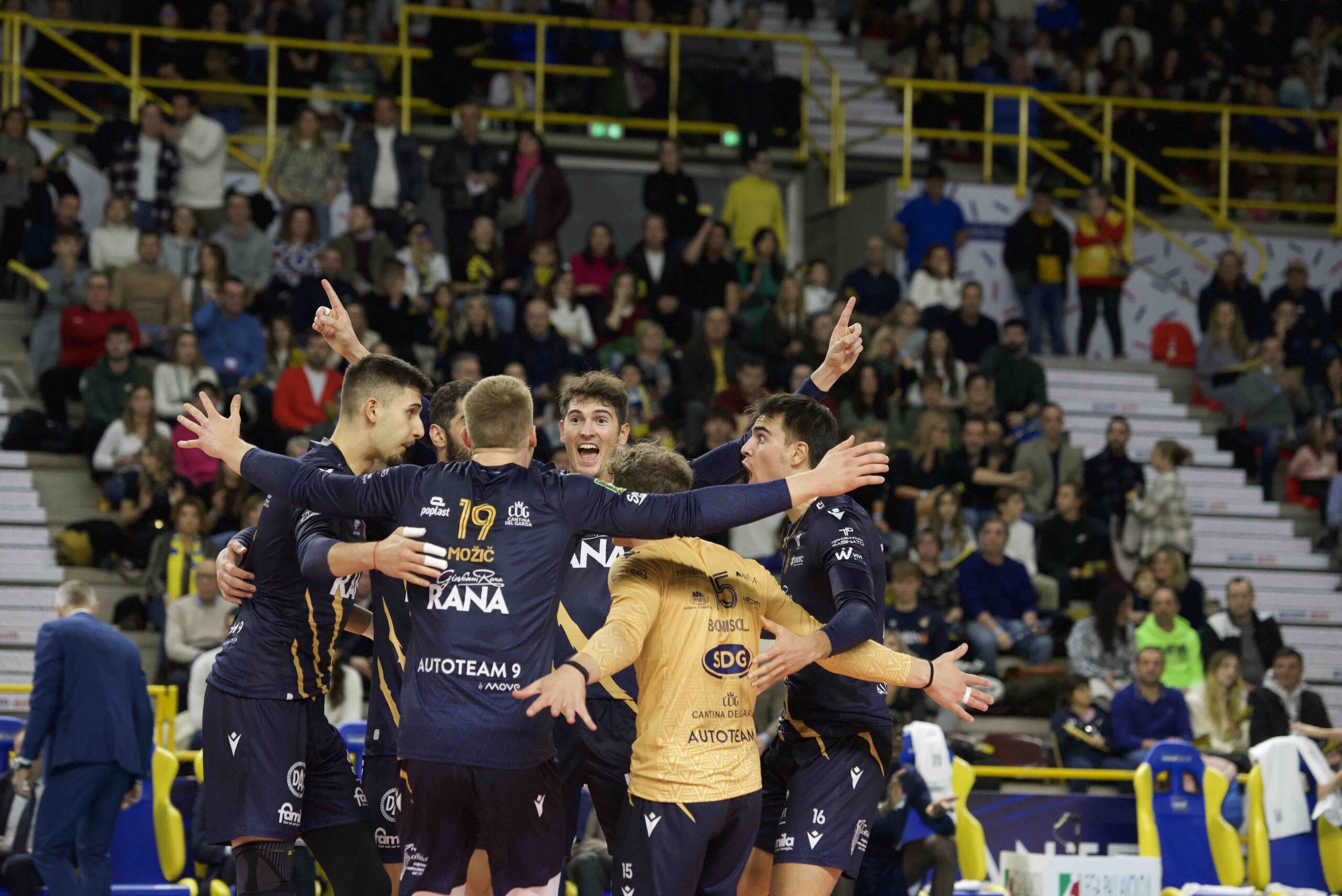 Rana Verona, con la capolista Perugia non c’è storia. Gli umbri espugnano il PalaOlimpia con un netto 0-3