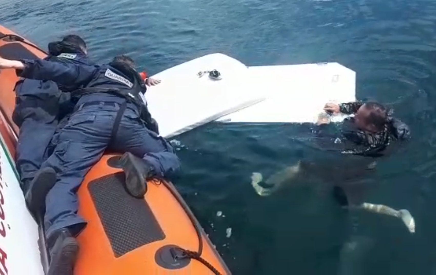 Guardia Costiera, nel 2021 sul Garda salvate in un anno 300 persone, 22 in pericolo di vita