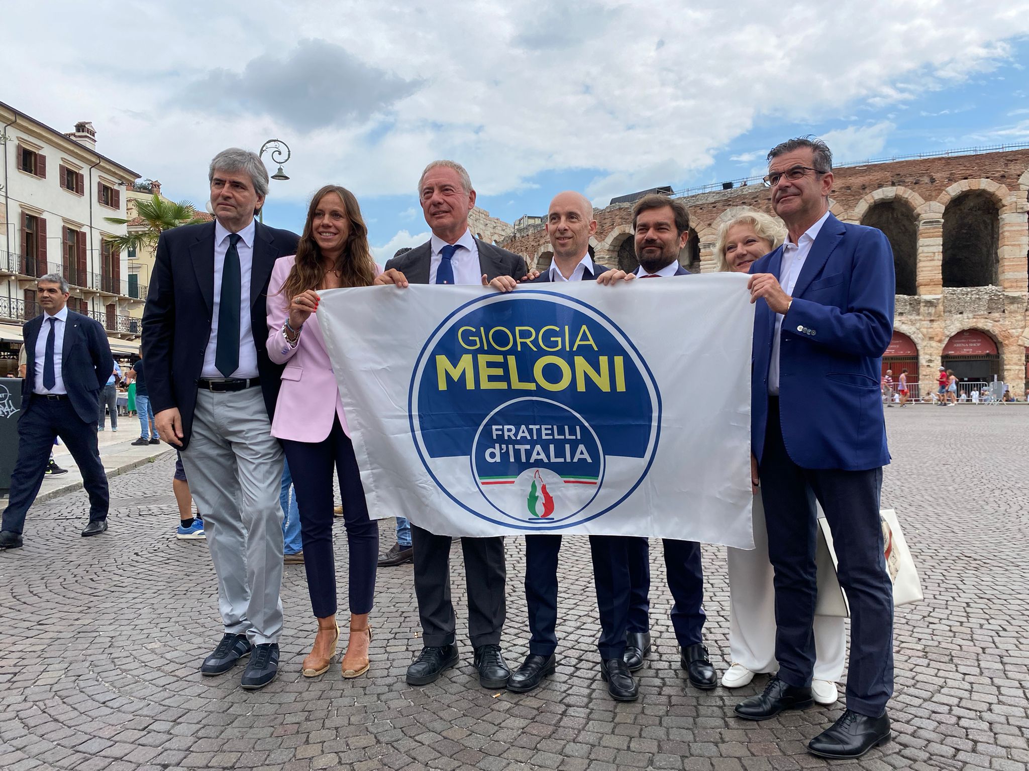Fratelli d’Italia, ecco la squadra di Verona. Urso: realizzeremo noi l’autonomia del Veneto
