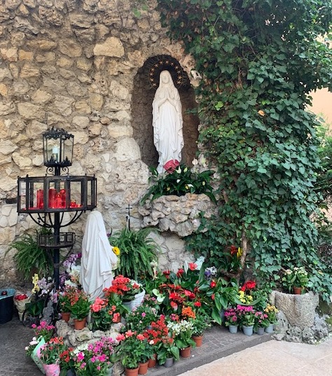 ‘La Madonnina’. Una grotta in mezzo ai palazzi di Borgo Trento