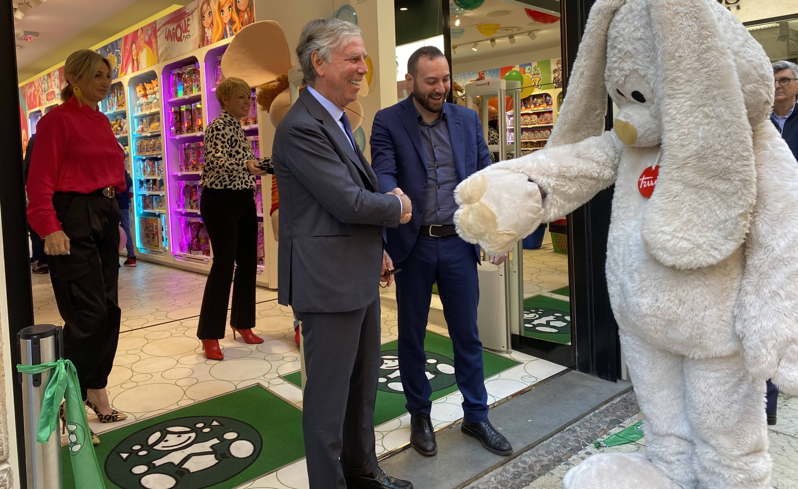 Giochi Preziosi apre in via Mazzini. Il secondo in Italia dopo Milano