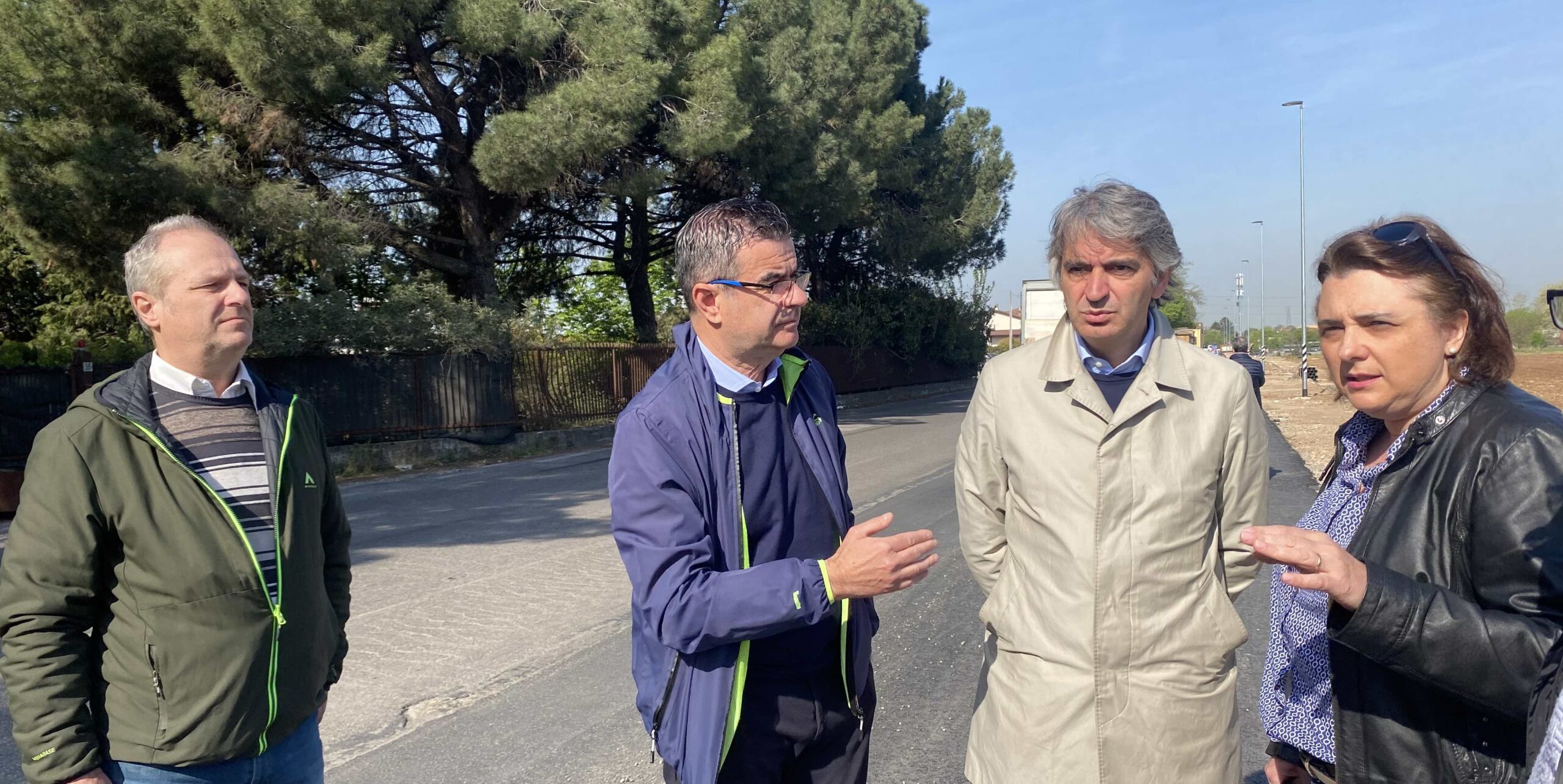 Via Mezzacampagna allargata e messa in sicurezza