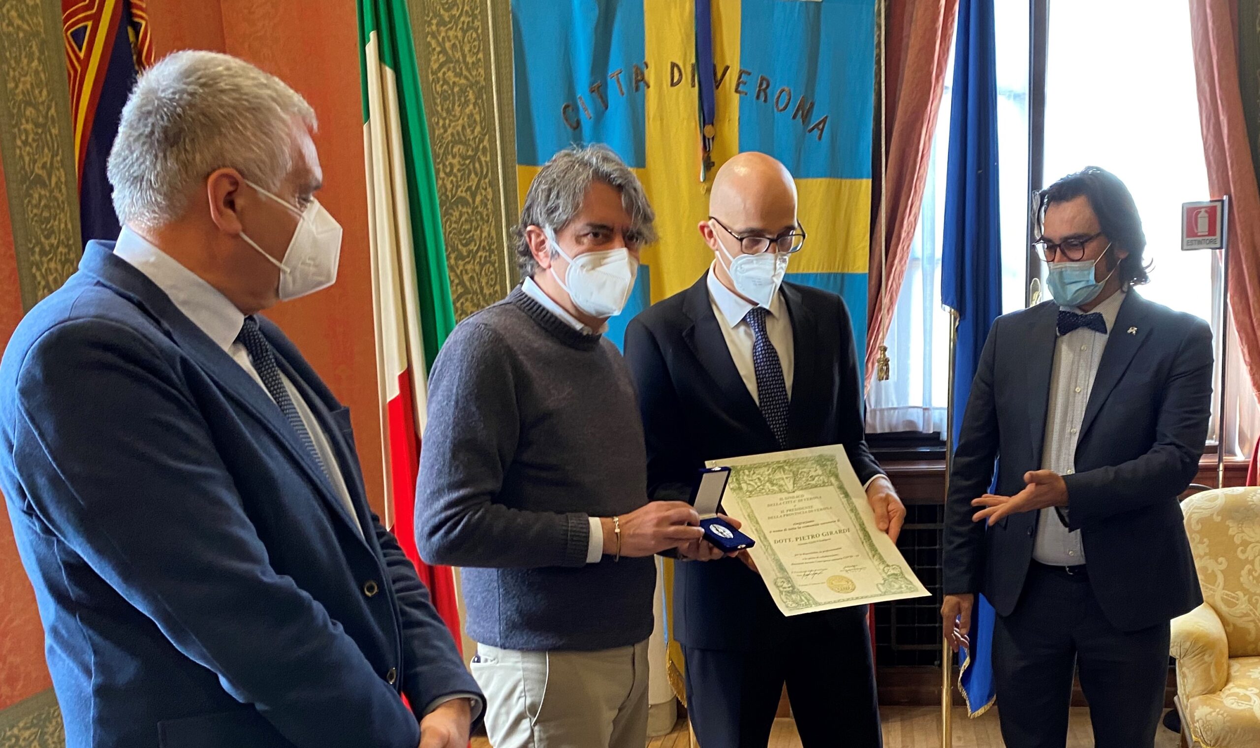 Un anno in prima linea, a Pietro Girardi la riconoscenza di Verona
