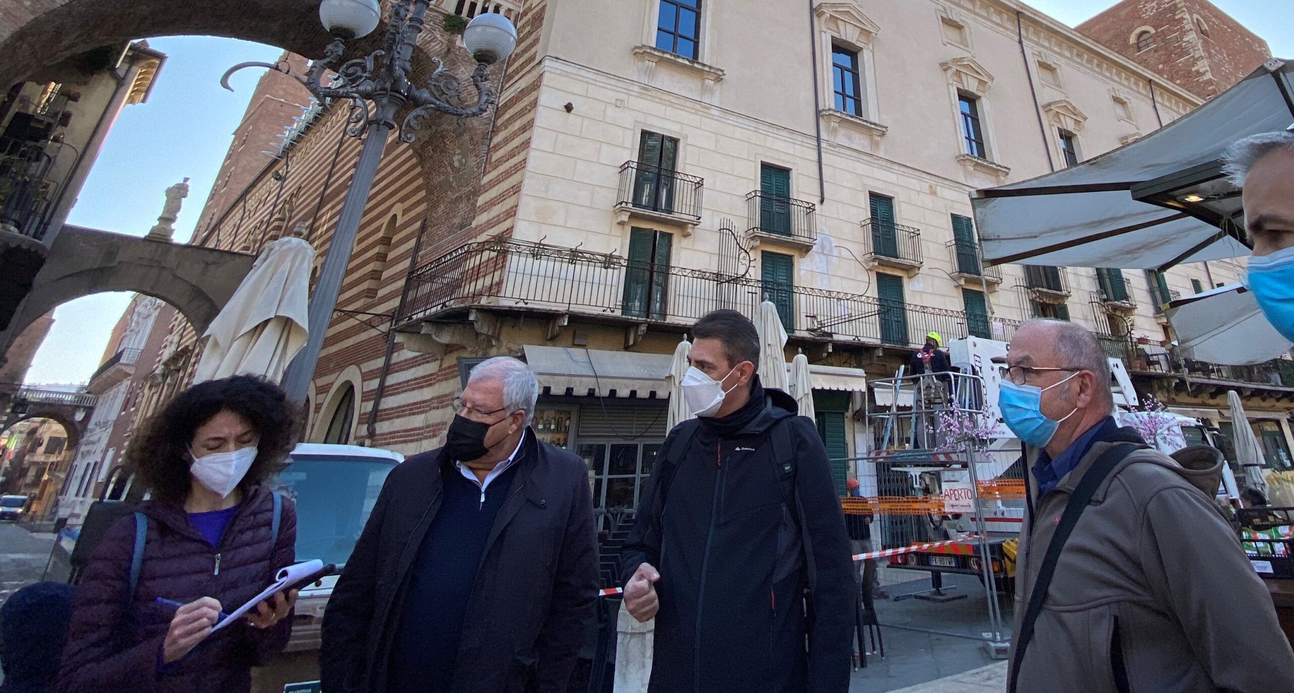 Agec, edilizia acrobatica per la Torre dei Lamberti
