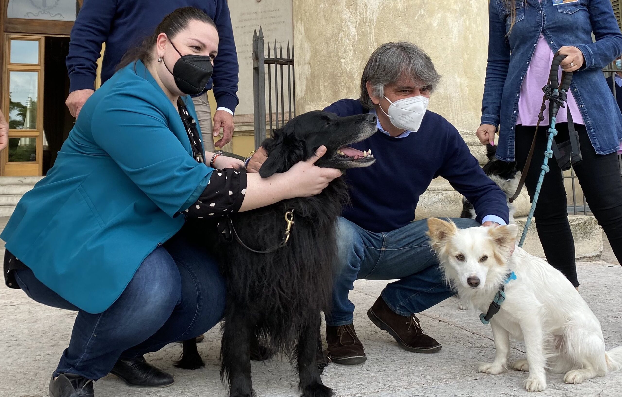 “Una giornata con i nostri amici a 4 zampe”