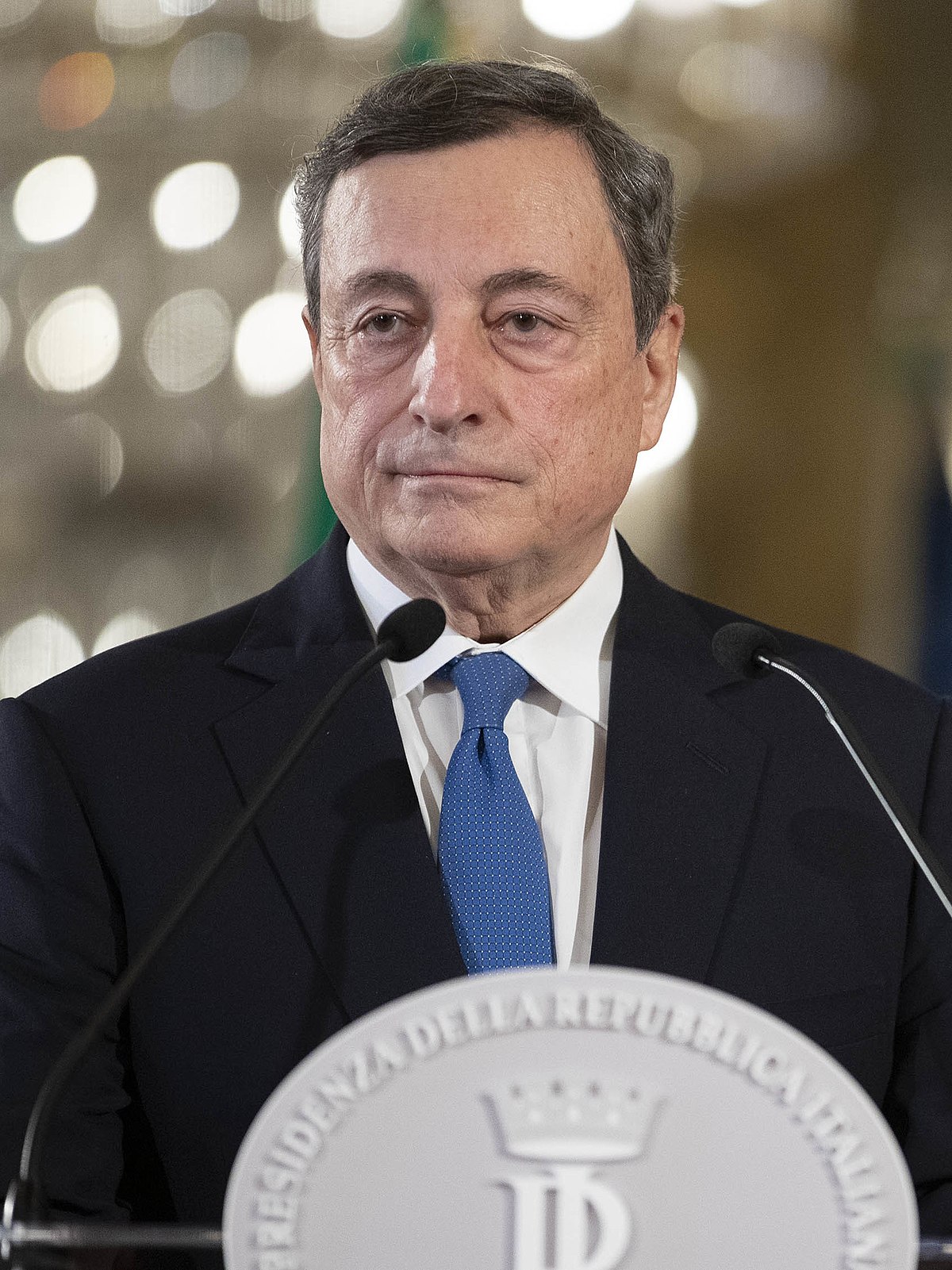Obbligo vaccinale e 3^ dose. Questa la linea del governo