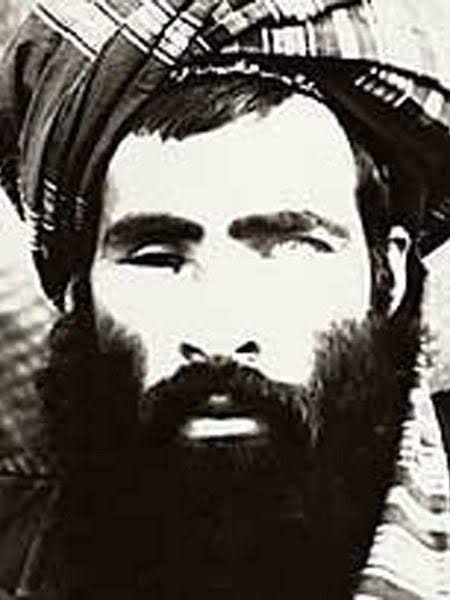 I Talebani si riprendono l’Afghanistan con l’appoggio della popolazione. Ma che cosa c’avevano raccontato? 1 Mullah Omar