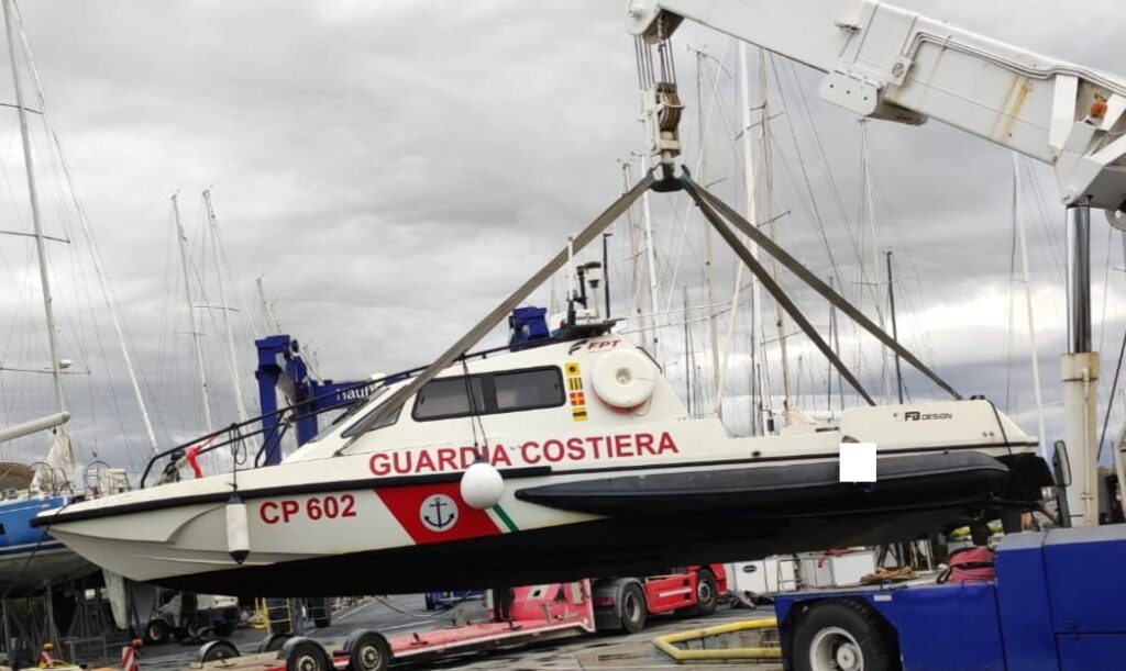 Guardia Costiera, arrivata sul Garda la nuova motovedetta 1 NUOVA MOTOVEDETTA