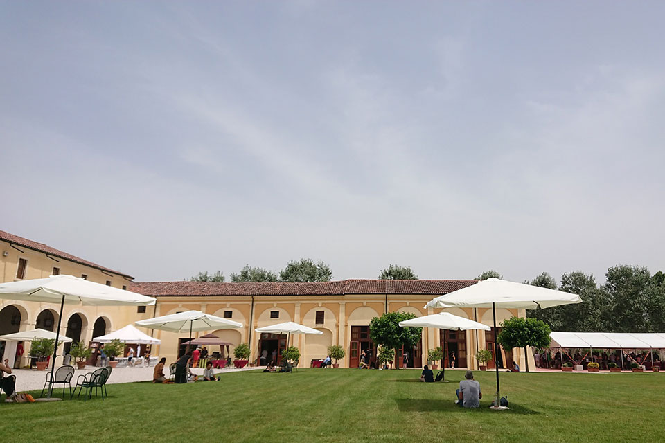 A Isola della Scala il “Natural Born Wines” salone del vino biologico