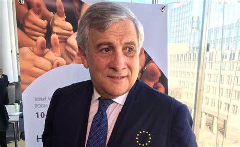 I due forni di Forza Italia: Tosi al primo turno, Sboarina al secondo