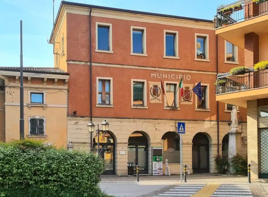 Pescantina. Il sindaco toglie dalla strada 12 lavoratori stranieri rimasti senza casa 1 Pescantina lavoratori senza casa