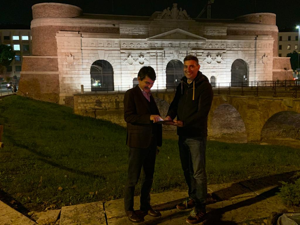 Porta Nuova, ecco la nuova illuminazione Led che fa “rinascere” il monumento
