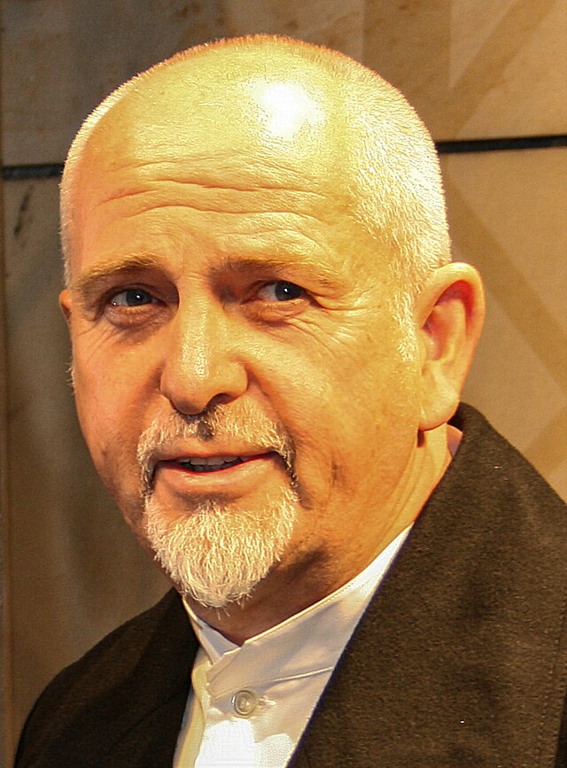 Grande successo in Arena dell’ex ‘Genesis’ Peter Gabriel nonostante la pioggia