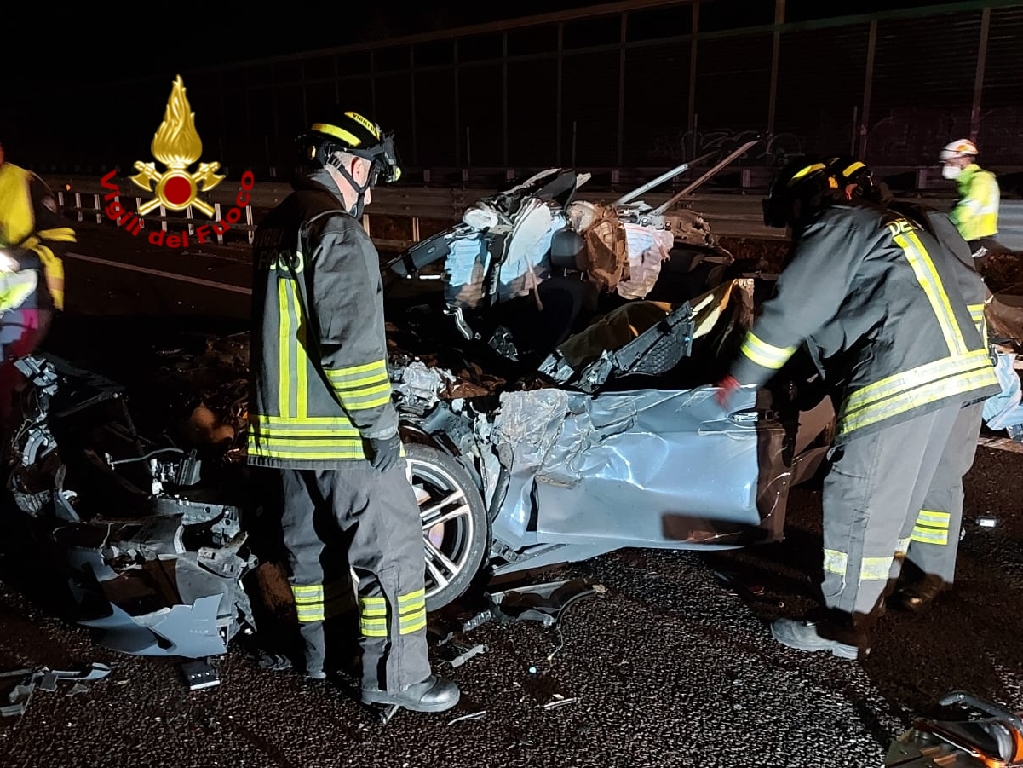 Incidente mortale questa notte in A4: deceduto un trentenne 1 Photo 1669961308634
