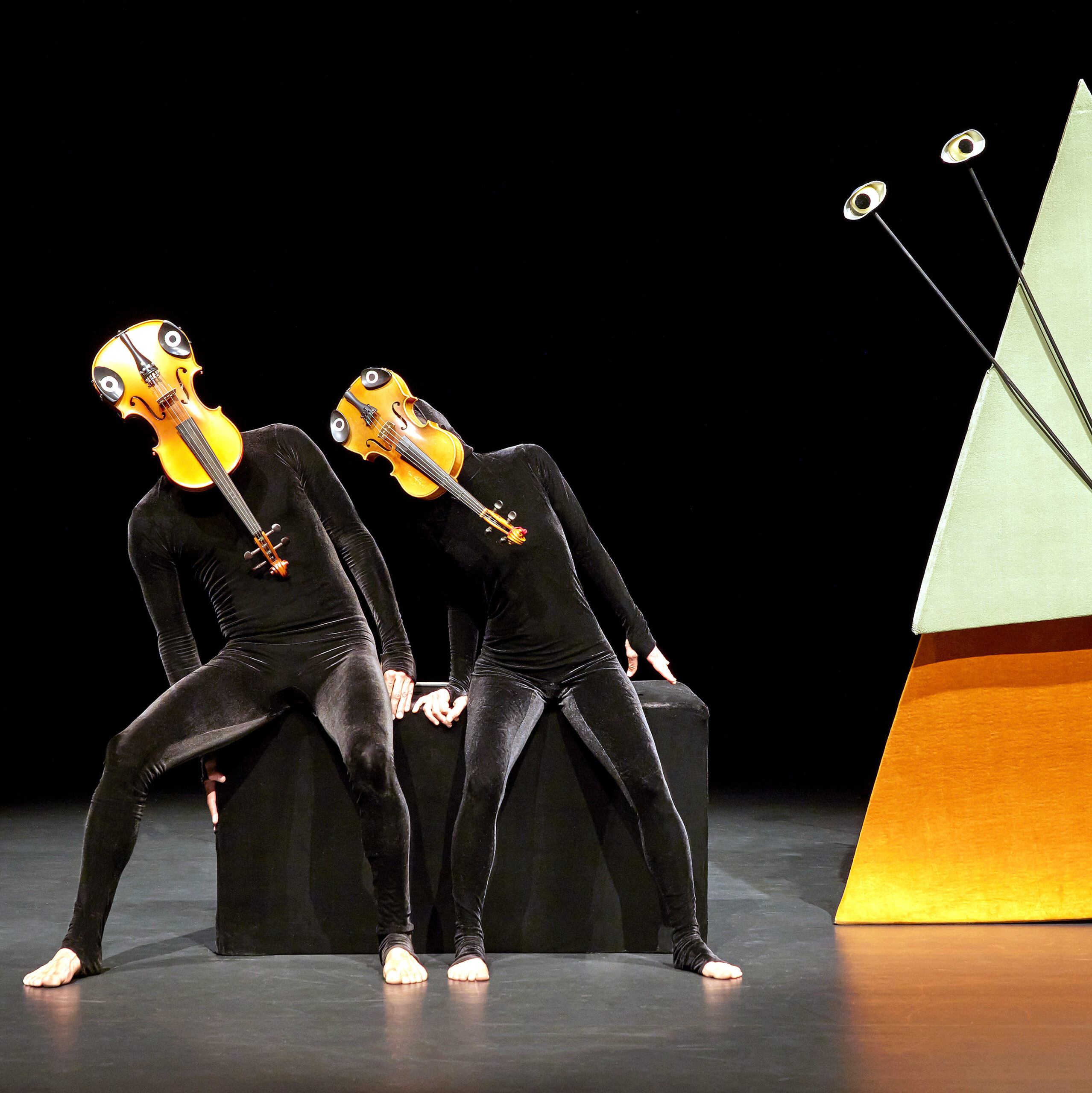 Ristori 3 Mummenschanz Jubila╠eumstournee0804a scaled