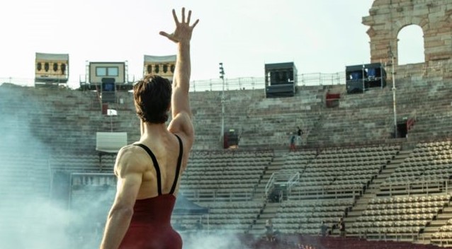 Roberto Bolle in Arena, dopo il sold out del 3 agosto raddoppia lo spettacolo
