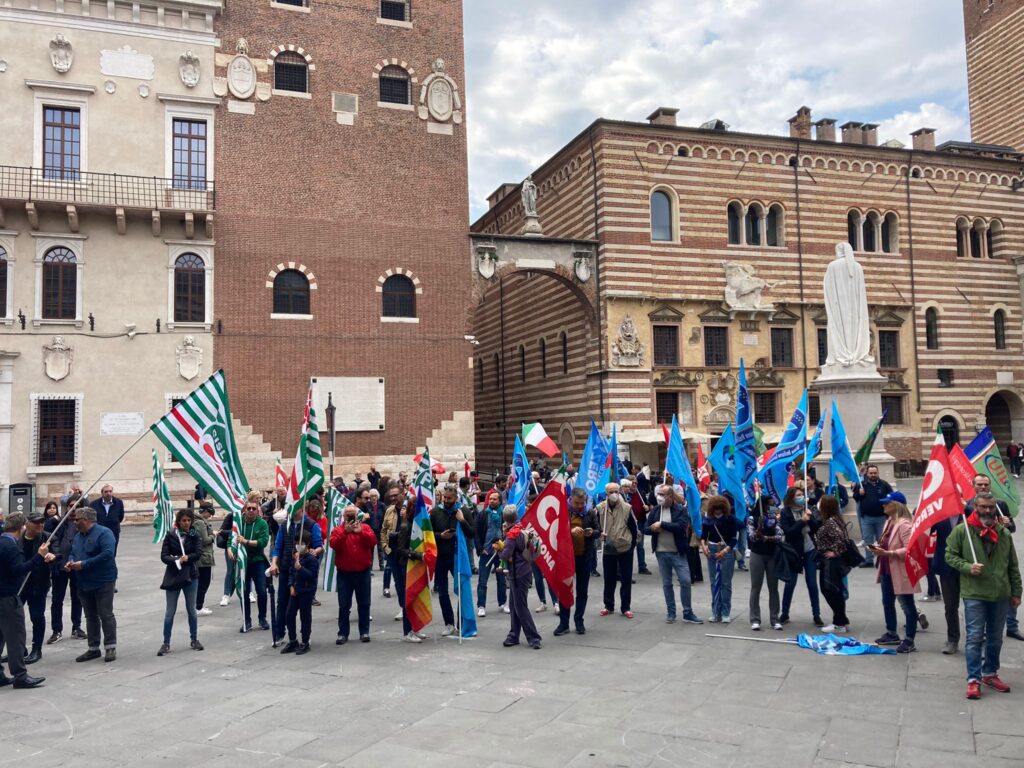 Gottardi confermato segretario della Uil Flp di Verona al Congresso provinciale UIL FPL di Verona 1 Unknown 53