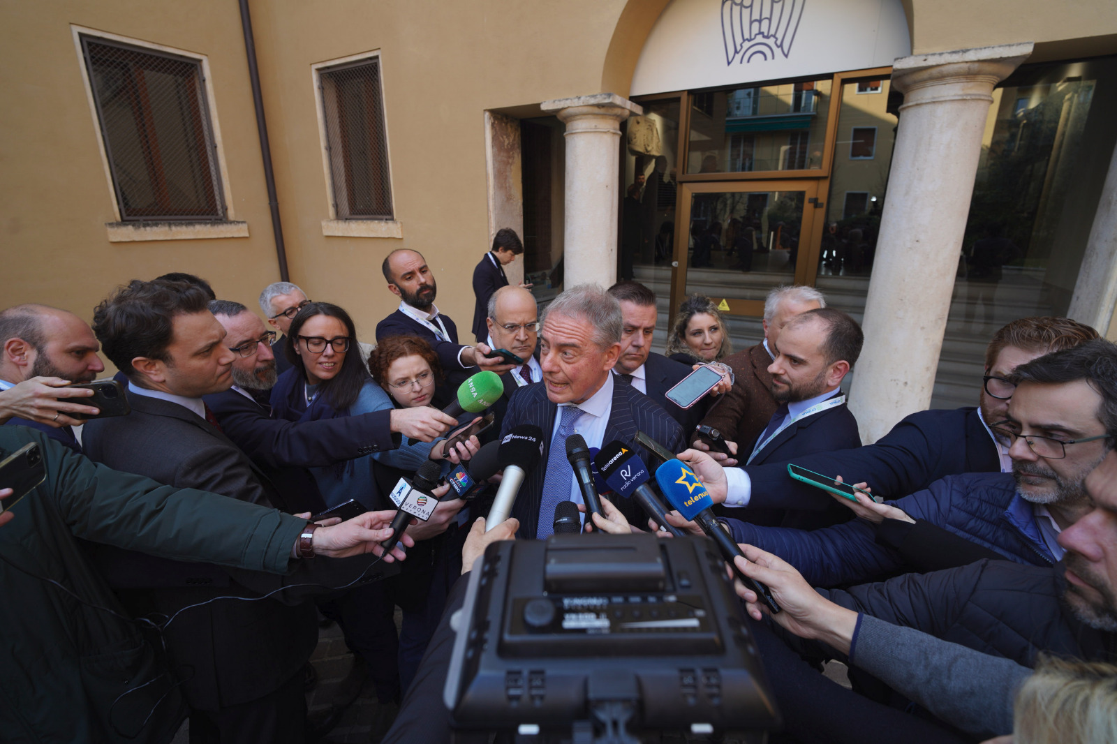 Adolfo Urso, dal successo del G7 lo slancio per una candidatura a Palazzo Balbi nel 2025