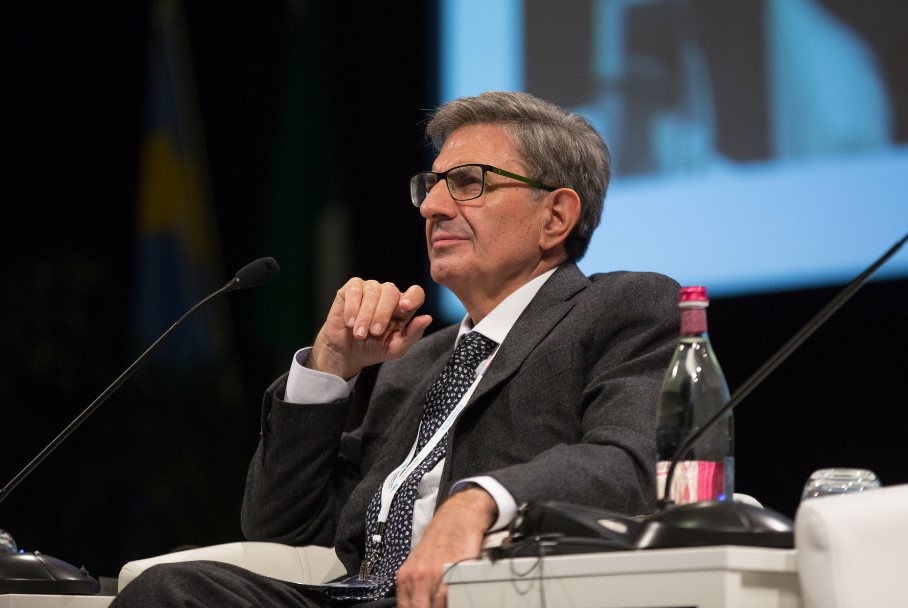 Intesa Sanpaolo chiude l’ufficio di Mosca. Per Antonio Fallico una nuova “mission impossible” post 2023