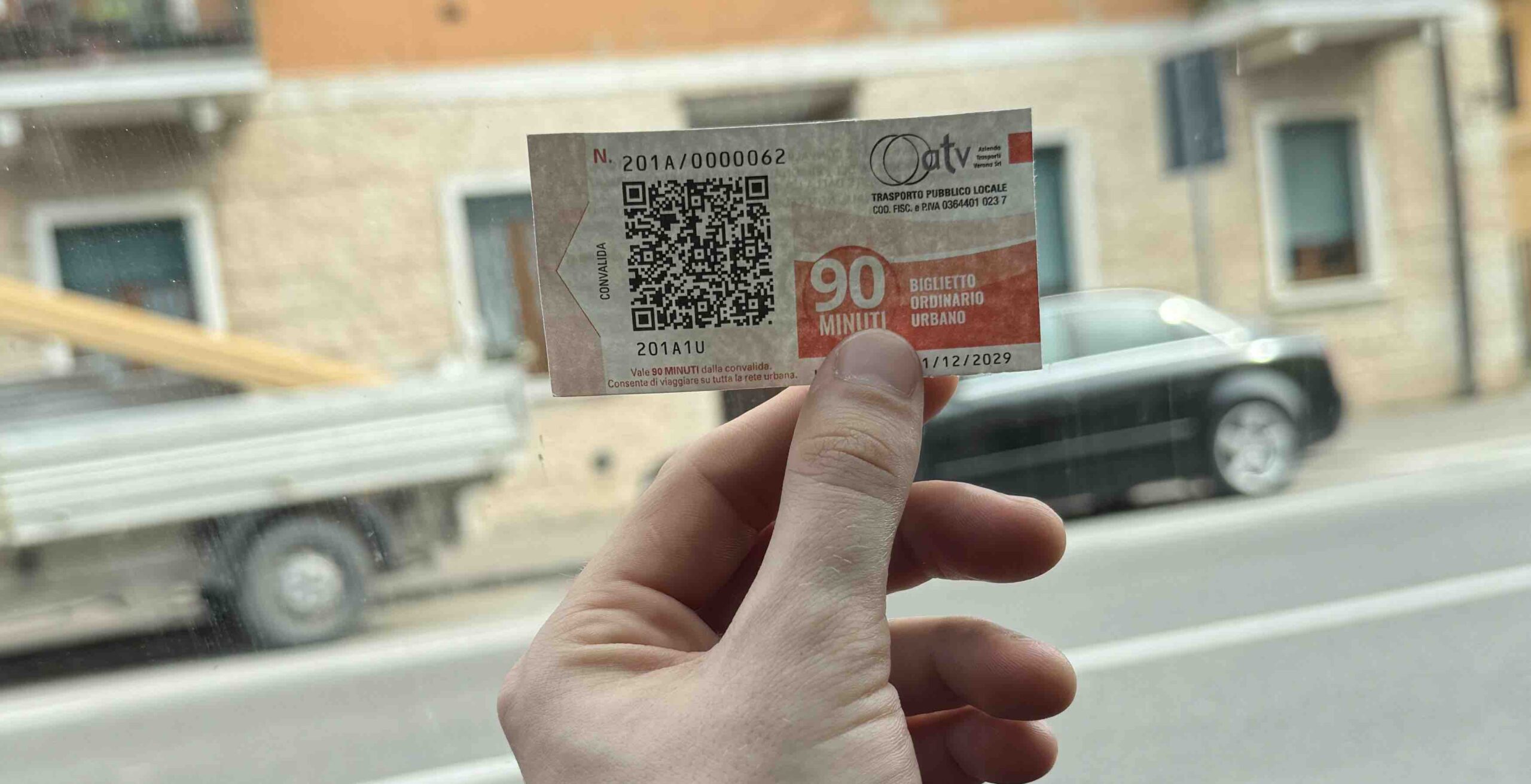 Atv. Da oggi il nuovo sistema di validazione e pagamento dei biglietti sui bus 1 atv 2 scaled