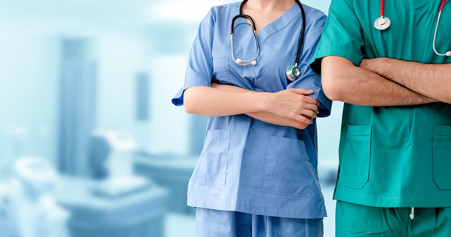 La riforma della sanità territoriale è fatta. Case di comunità h24, infermiere di famiglia e farmacie