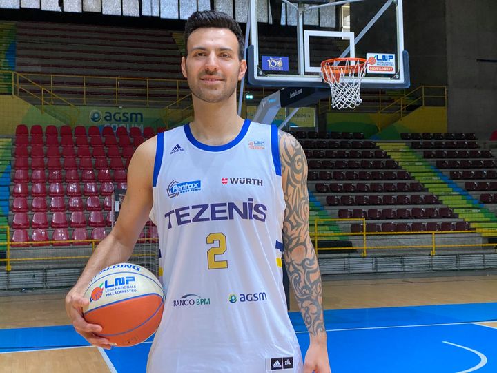 Scaligera Basket asfalta Milano nella prima dei playoff: 92-63
