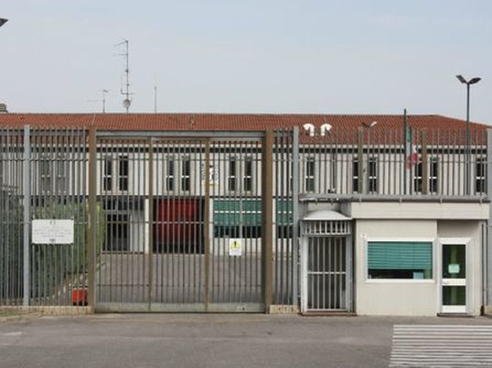Carcere di Montorio. Suicidio sventato dalla Polizia Penitenziaria 3 carcere suicidio