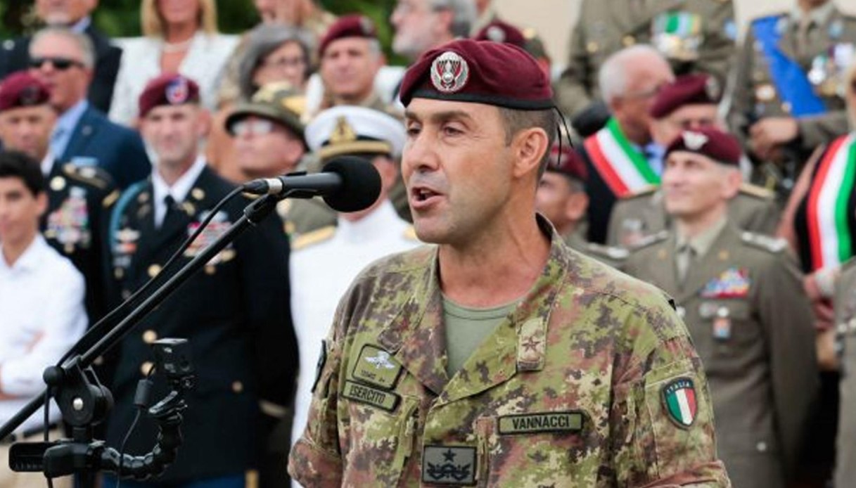 Ha chiesto “ponderazione e dialogo” per il generale Vannacci: sindacalista militare finisce sotto inchiesta