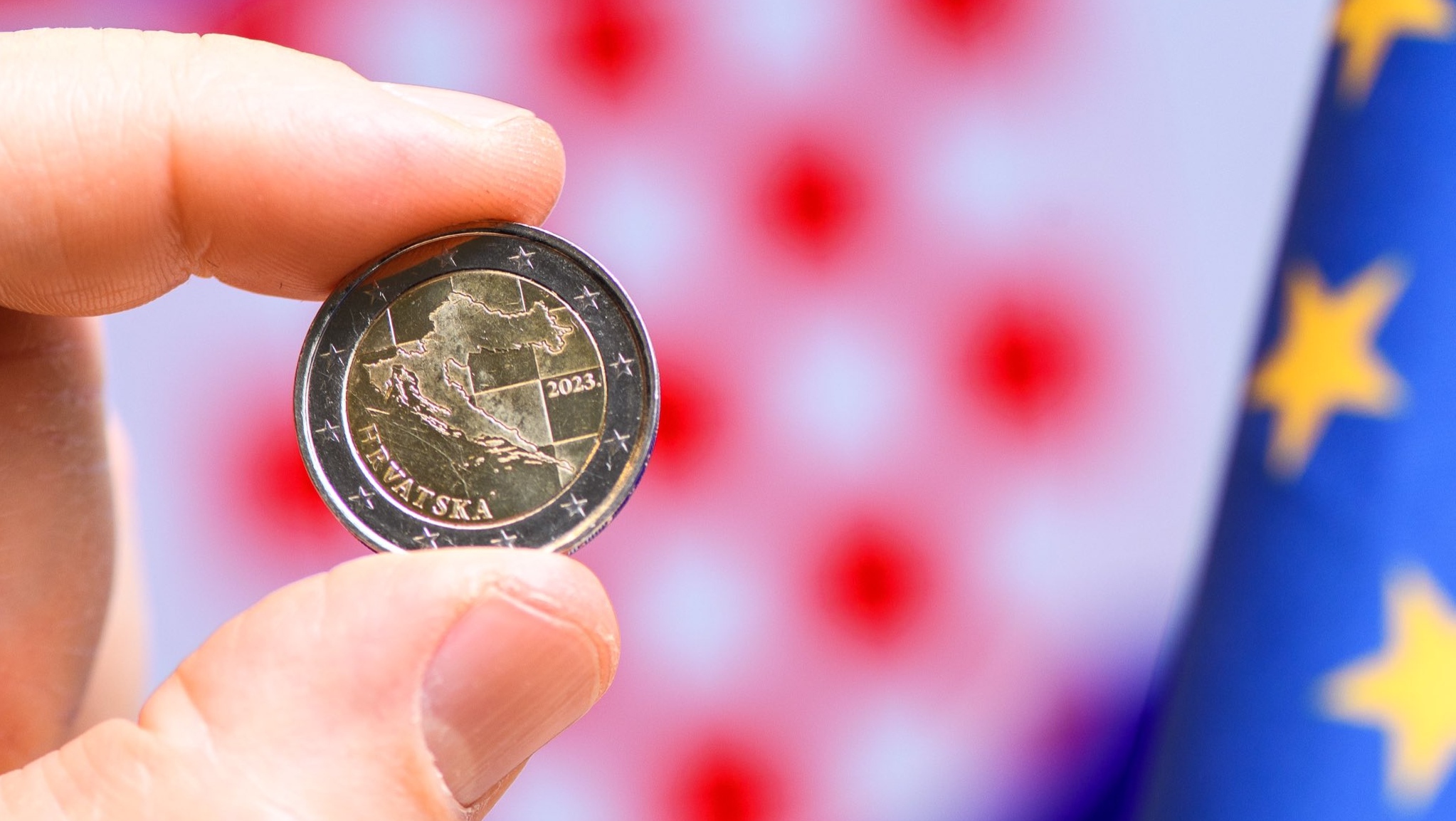 In Croazia l’adozione dell’euro fa schizzare in alto i prezzi. Inevitabili le ripercussioni sul turismo