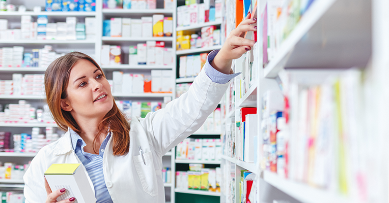 Nelle farmacie scarseggiano alcuni farmaci. Ma ci sono gli equivalenti con lo stesso principio attivo