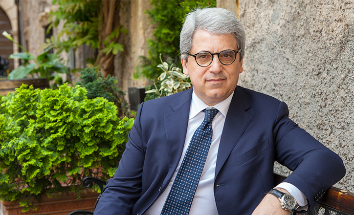 Dal Moro: Cattolica con Generali si salva e spariglia il risiko delle assicurazioni. Ma ora sia Bankitalia a controllare il settore