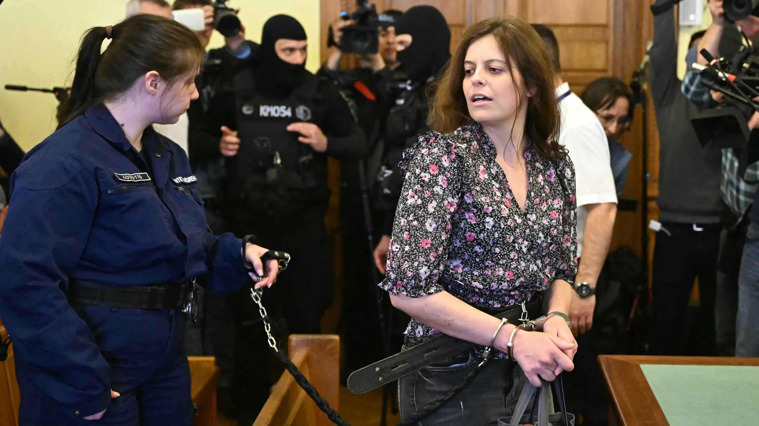 Povera Ilaria Salis, tradita dalla sinistra e dalla stampa woke di casa nostra…