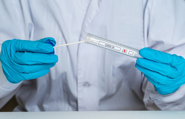 Giornata record per i tamponi: 53mila nelle ultime 24 ore. Zaia: weekend fondamentale