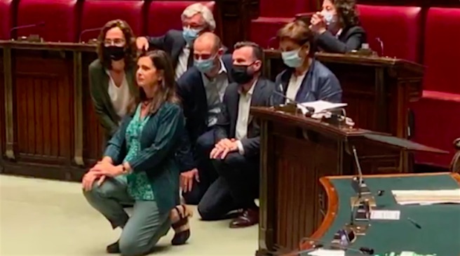 Saman, inginocchiarsi non serve. Perchè il problema è reale e va risolto una volta per tutte