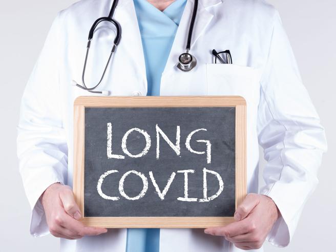 Long Covid. Metà dei ricoverati dopo 2 anni ha ancora dei sintomi