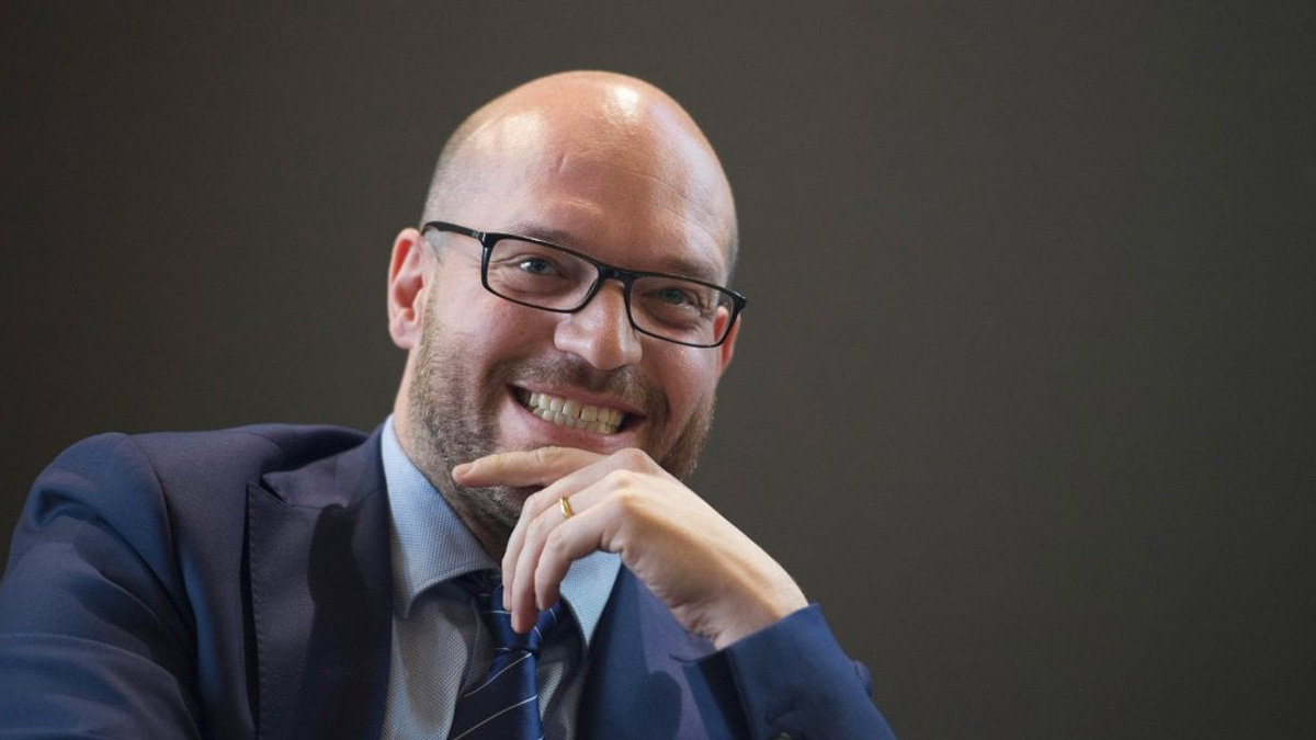 Lorenzo Fontana è il Presidente della Camera dei deputati. E’ il primo veronese a ricoprire la terza carica dello Stato