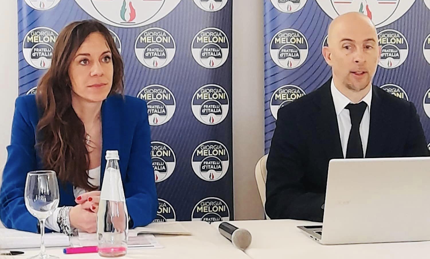 Fratelli d’Italia contro l’utero in affitto: pratica disumana e incivile