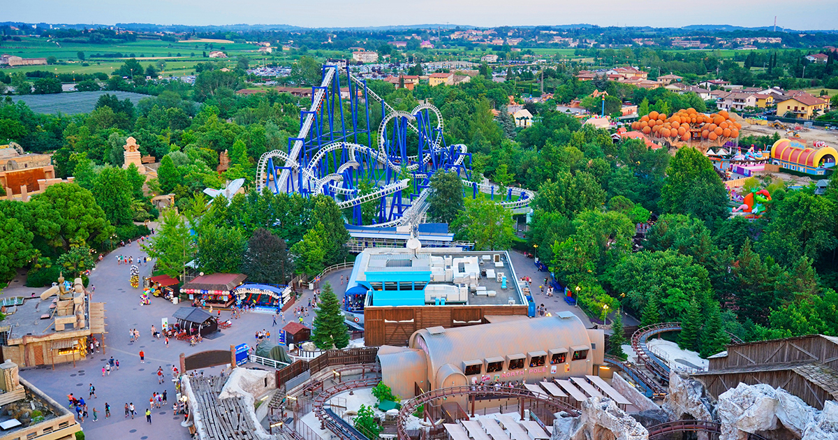 Gardaland compie 48 anni. Gli auguri di di Zaia: eccellenza del Veneto